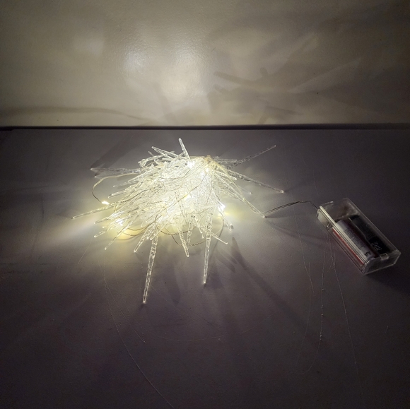 Target Bullseye Playground Lightup Icicle Garland - Picture 2 of 3